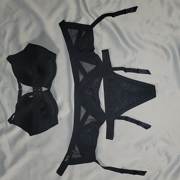 Victoria's Secret 2014 Fashion Show Very Sexy Bra 32DDD, garter XS/S thong M SET - Picture 3 of 7